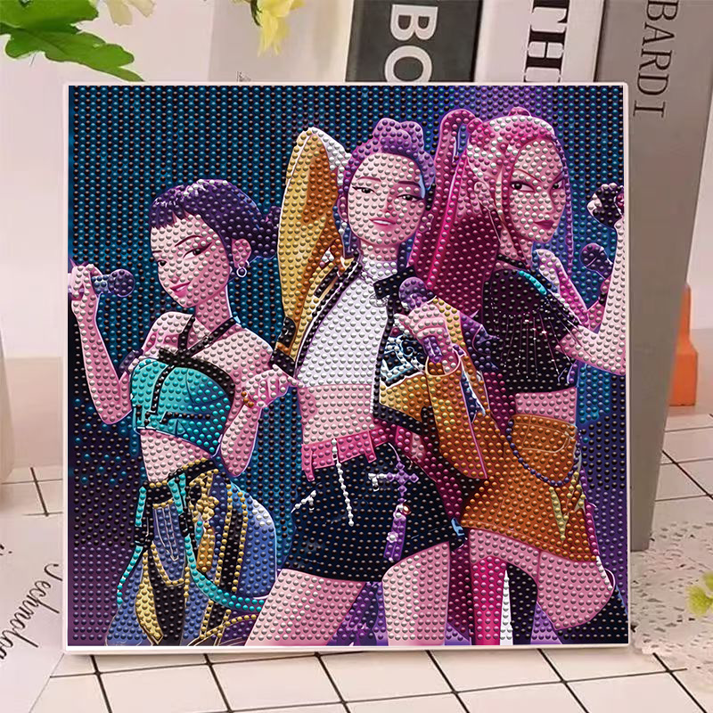 Anime Hunters Gilrs Lumi Mila  - Workshop Tools Diy recension och pris